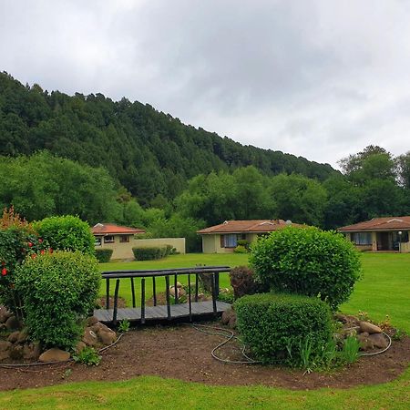 Gooderson Leisure Riverbend Chalets Self Catering And Timeshare Gold Crown Resort Drakensberg Garden Exterior photo