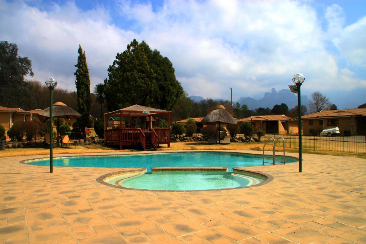 Gooderson Leisure Riverbend Chalets Self Catering And Timeshare Gold Crown Resort Drakensberg Garden Exterior photo